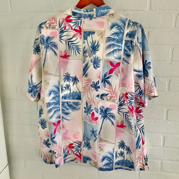 Vintage Alia Tropical Pink/Blue/Cream Short Sleeve Button Up Shirt // Size 14 - Picture 4 of 8